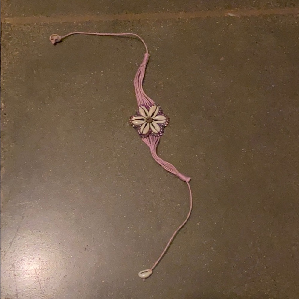 Shell flower bracelets - Picture 2 of 3
